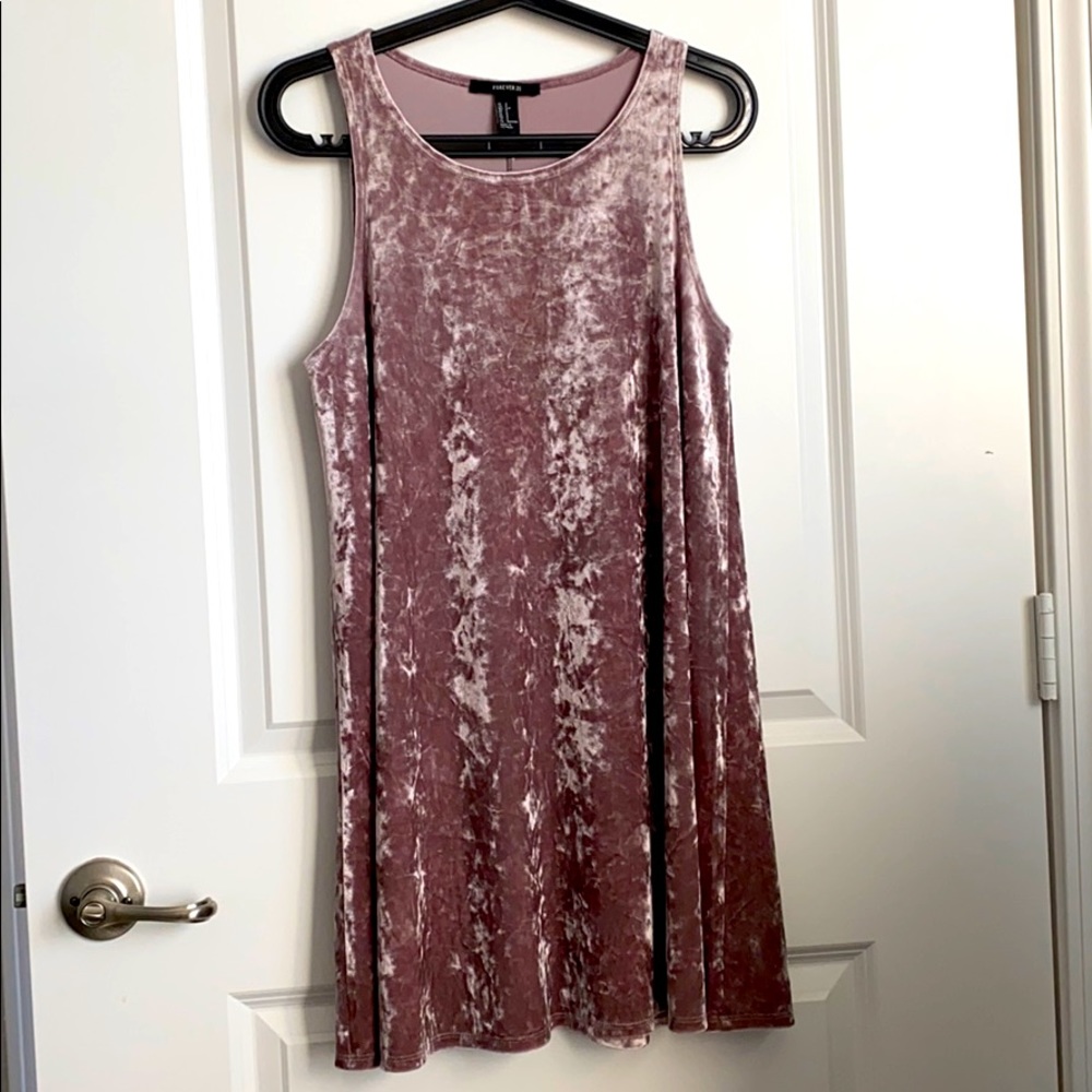 Crushed velvet party dress
